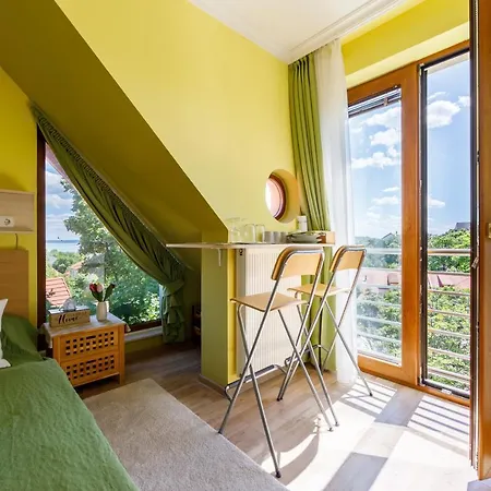 Villa Muzsa Apartment House 4* بالاتونفوريد