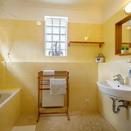Muzsa Deluxe Affittacamere 4*
