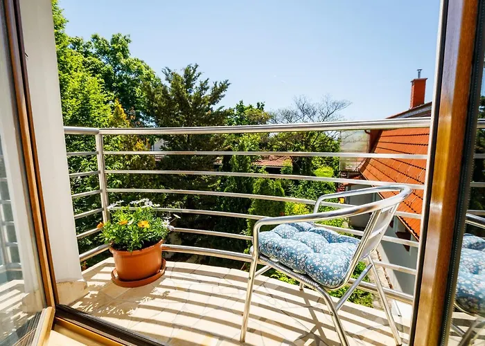 ゲストハウス Muzsa House バラトンフレド