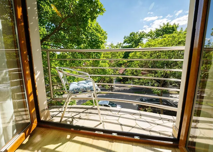 ゲストハウス Muzsa House