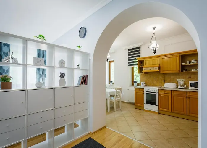 Muzsa House バラトンフレド