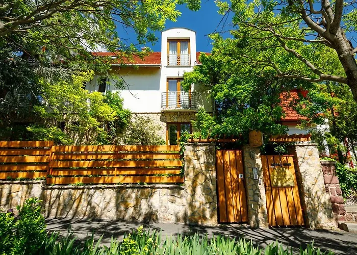 Muzsa House バラトンフレド